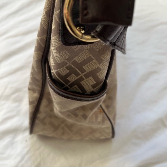 👜 tommy hilfiger bag 👜 - Picture 5 of 9